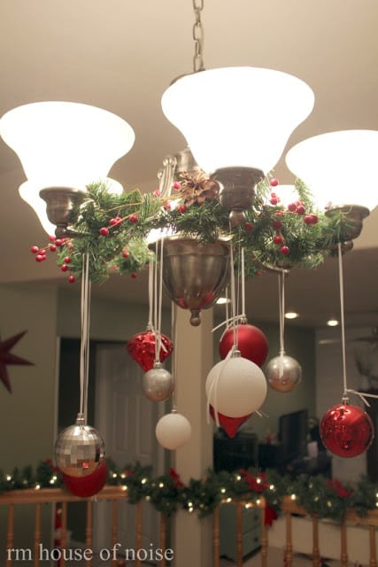 Pin Chandelier Decor to your Christmas Board